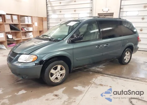 2005 Dodge Grand Caravan Sxt z USA, uszkodzony, nr VIN 2D4GP44L75R516894
